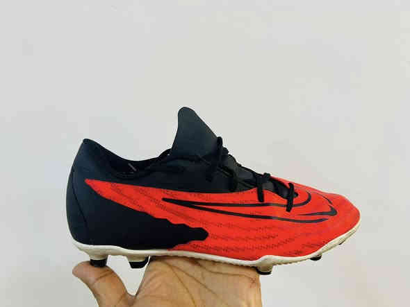 تخفيض 25 الف فقط 
ستد اصلي باله 

قياس38 ونص 

نضافه1/1 شرط 

توصيل موجود جميع عراق 

*********** 

واتساب موجود
