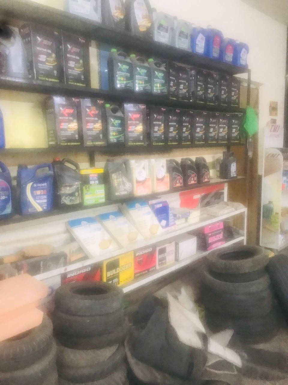 محطة متكاملة للبيع تريد غراض تريد كاملة براحتك المكان المعالف بسعر مناسب رقم صاحب المحطة ***********
