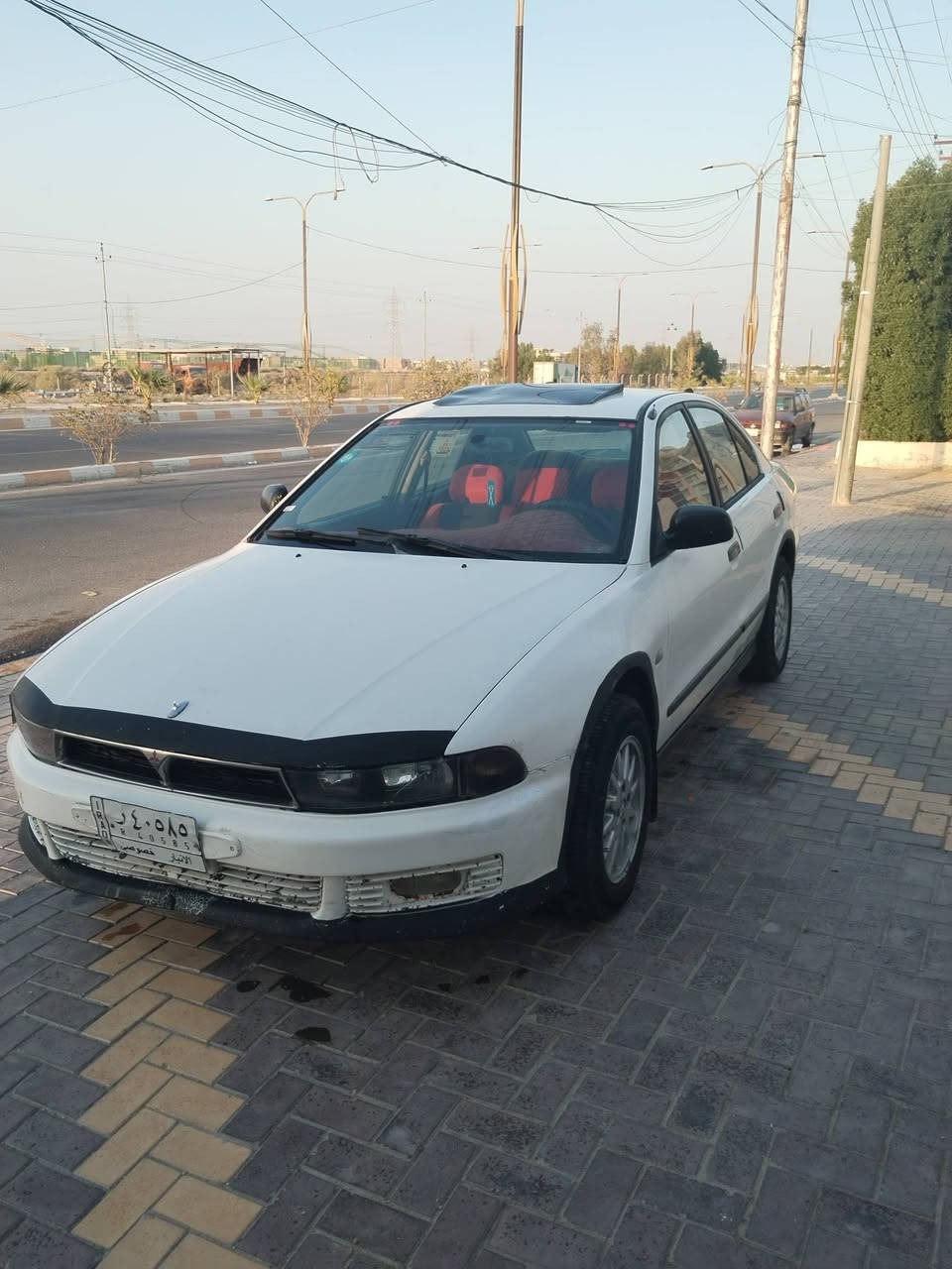 للبيع مسيبوشي موديل 2000 سياره مال جناي نضيفه محرك 2000 وكير عادي  خير من الله سياره مال عمل السعر 30 وبيها مجال مكاني الفلوجة الاستفسار هاذه رقمي *********** وبيه وتساب
