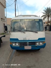 كوستر 82للبيع سياره كهربيات كامله مكينه أكسل شرط سياره خير من الله نشط...