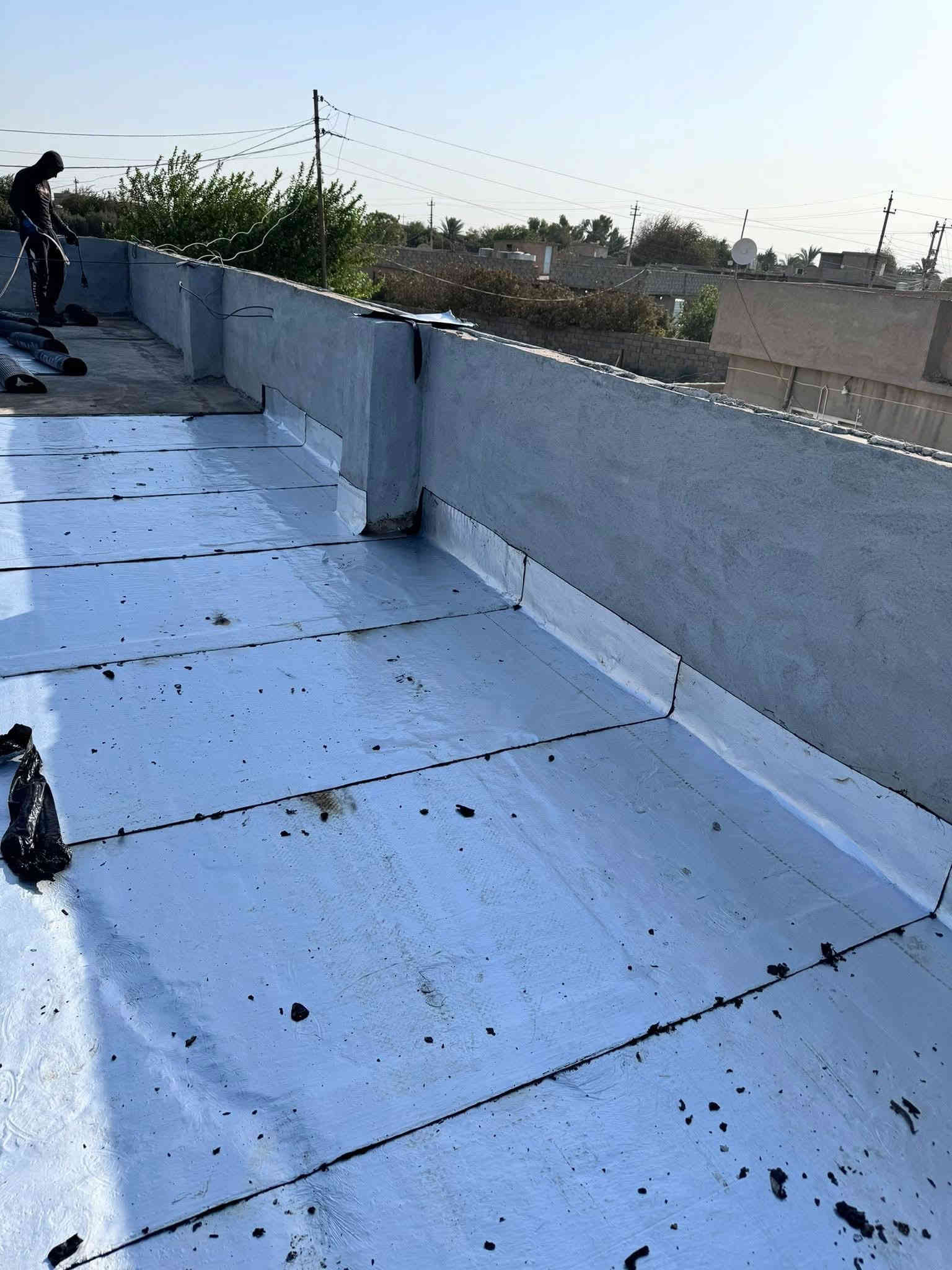 سارع وحمي بيتكً من تسرب الماء والرطوبه وايضاً عاكس للحراره اسطح وجدار خارجي  بوصل ضمان 
عدنه نوعيات مختلفه كل الأسعار داخل الإعلان 
    ***********
***********
*********** 
إيطالي درجه اولئ وزن ثقيل 321  بخمسه ونص الف 

ايطالي درجه اولئ الالمنيوم.هايبر   المتر خمسه الف 

نعمل جميع مناطق محافظه نينوئ  عملنا هو بالأصل مخافه الله وبوصل ضمان من الشركه تضمن بيه حقك 
ولدينا عروض خاصه للمساحات الكبيره ونتعامل مع المجمعات ودوائر الدوله بوصل ضمان والفحص مابعد العمل 
مكونات ماده الابزوكام هي 
ماده سلفونيه الالمنيوم ال الألياف النسيجيه الزجاجيه والقماش الحراري وماده القير الدرجه اولى ومواد تصلب 

موقعنا 
حي البكر قرب جامع البديع مقابيل حركه بابليون
زورو موقعنا لضمان حقك
