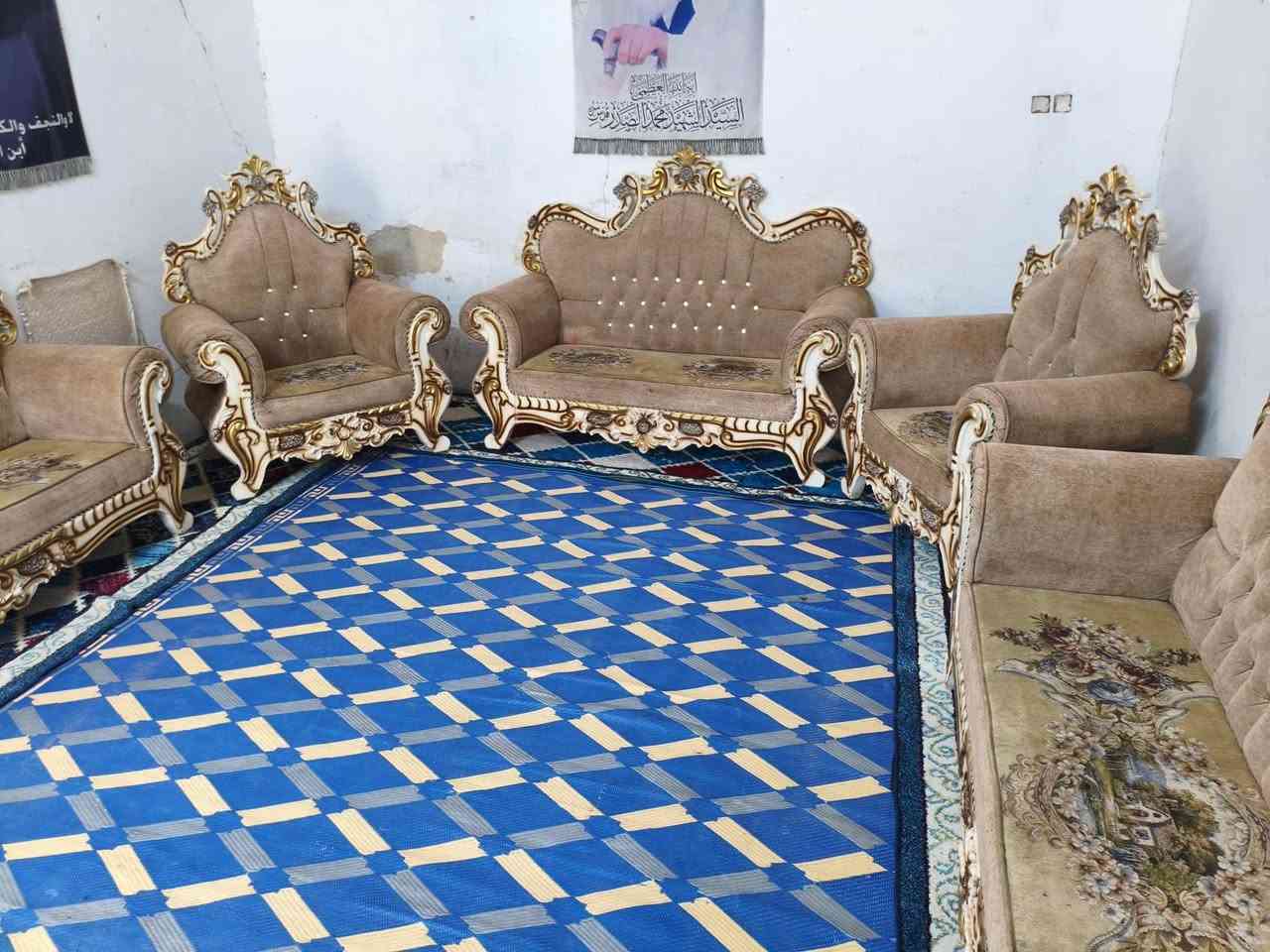تخم ملكي 10 مقاعد نضيف حيل مابي اي ضرر سعره 375 وبي مجال مكاني كربلاء حي العامل يوجد توصيل بكروه *********** يوجد واتساب
