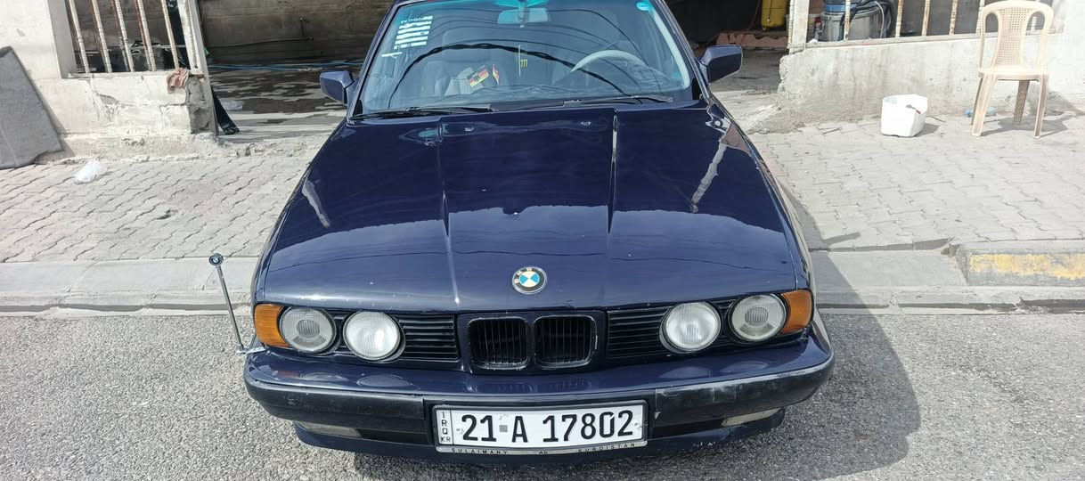 موديل ٩٠بيلاد ٢٥بيلاد اوتوماتيكية اربع تغيرات جديدة هزه براد جديدة سنه ويه جديد  سيارا احلا من صوره    سعر  ٥٠شويه مجال   ***********
