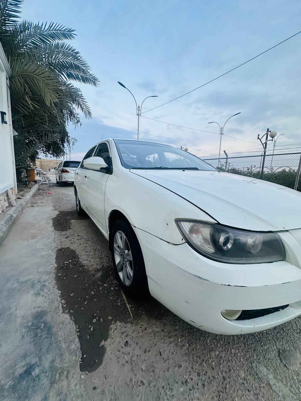 ليفان 
مديل2013
مكينه وكير وتبريد وحدادية  خير من الله كير عادي 
السعر48وبيه مجال 
***********
