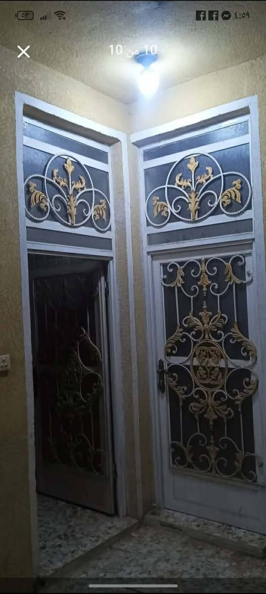 دار للبيع مساحته ١١٠   زراعي سند ٢٥يحتوي على غرفتين وحمام وصحيات خارجيه وداخليه وكلدور ومنور ومطبخ واستقبال بناء حديث واقع في كريطعه قرب بيت الوزير فرع مخبز ابوياسر@للاستفسار الاتصال بالرقم ***********
