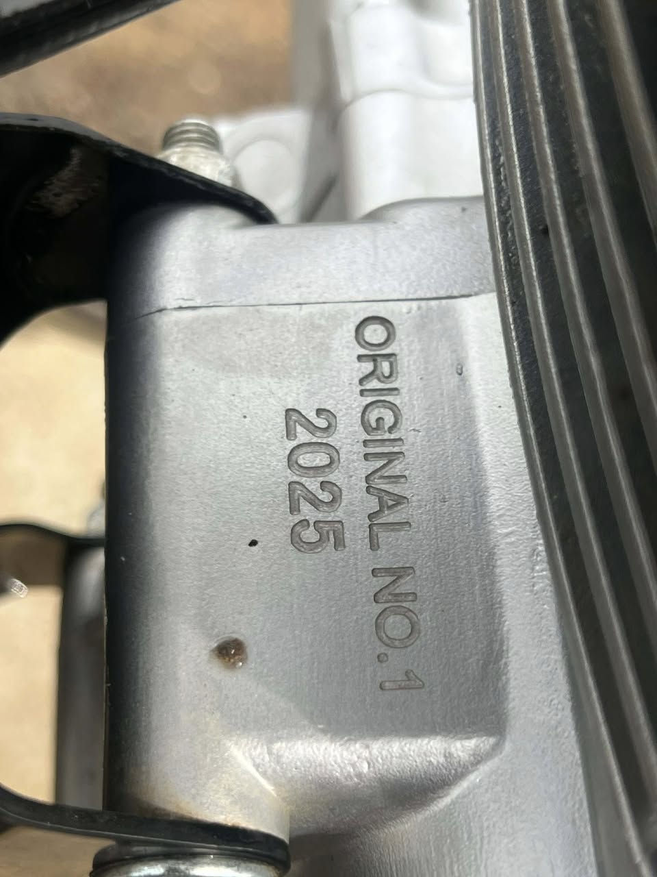 السلام عليكم موطور للبيع 
سيفان سونك
موديل 25
محرك 150
الموطور وضع شركه 
السعر خاص سعر مناسب او اتصال ع رقم 
***********
رقم ثاني ‭٠٧٧٠ ٥٤٦ ٢٤٩٩‬
