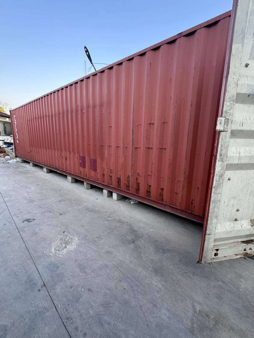 حاويه للبيع حجم كبير
طول ١٢متر ارتفاع ٣ متر عرض ٢ متر 
للاستفسار الاتصال ع الارقام التاليه
***********
***********

