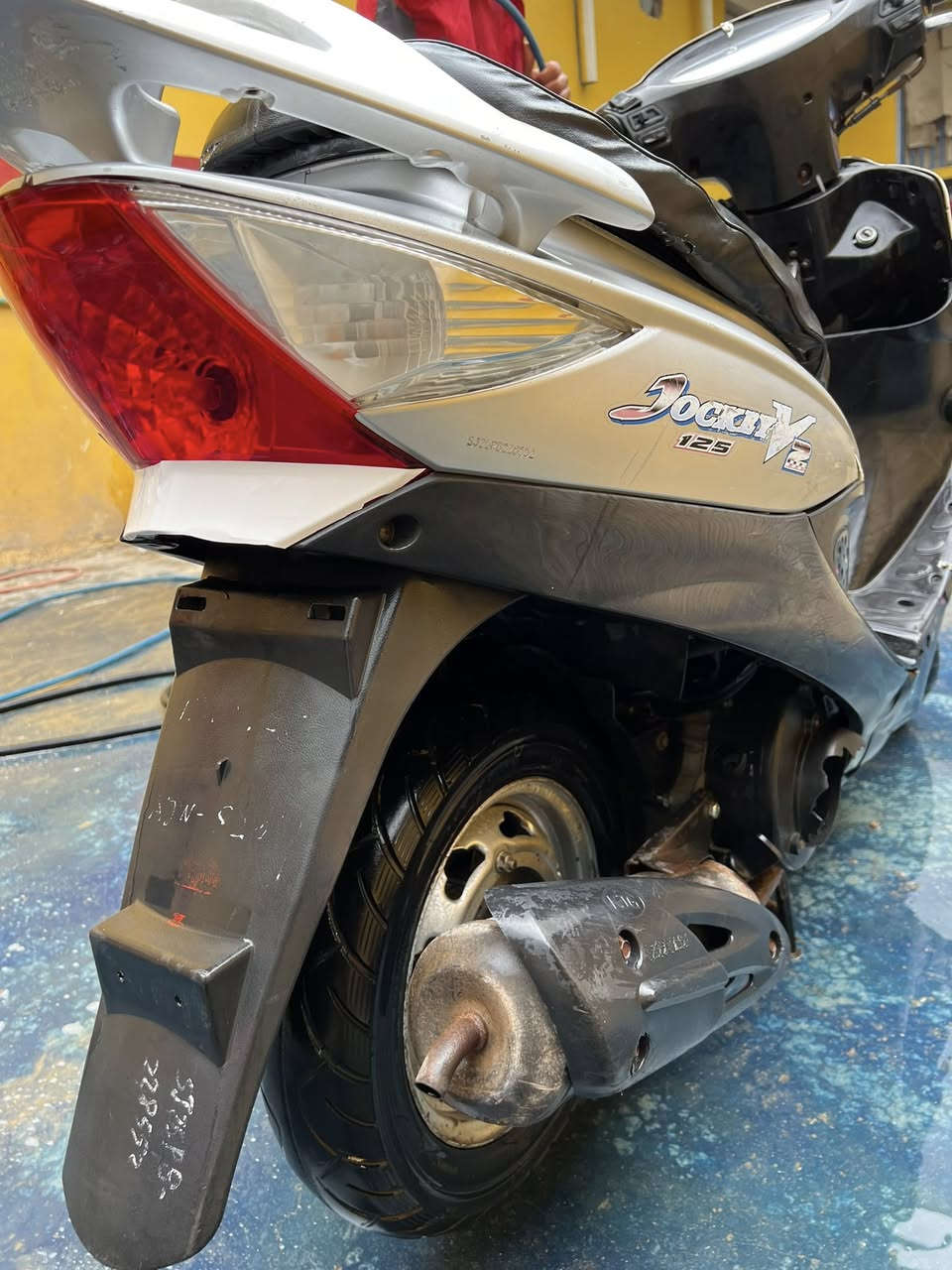 السلام عليكم من رخصت صاحب الكروب كامكو للبيع موديل 11 مبدل بوشه وبستم فقط الشراي يتصل ع رقم ***********
مكااني رفاعي
