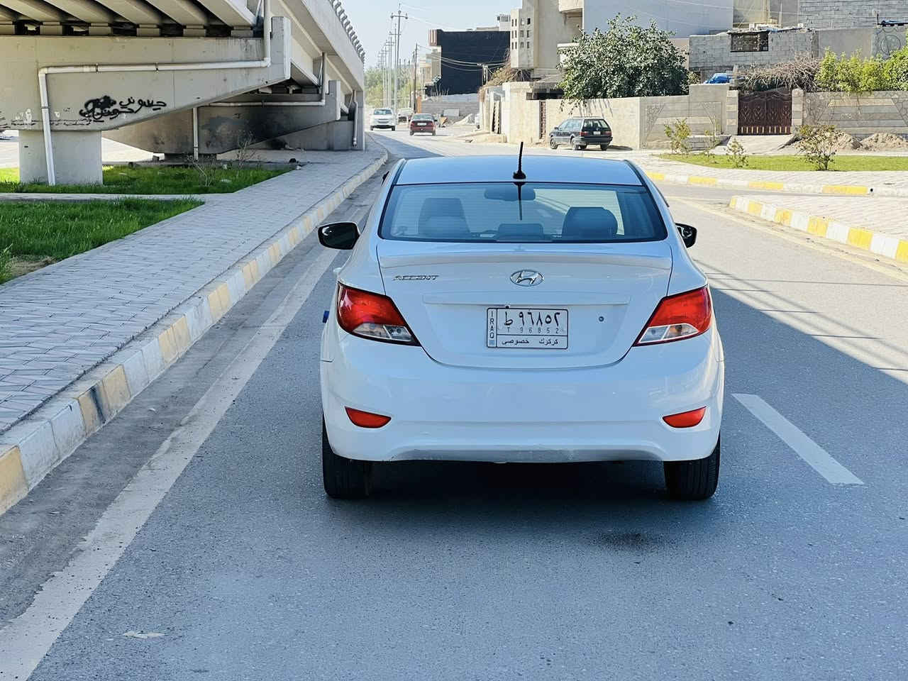 يالله السلام عليكم ...
نقد فقط اعتذر ع الاقساط والوعده والمرواس 
بسعر مناسب 98$وبيها مجال للشراي هونداي اكسنت  الموديل2017الون ابيض ثلجي مكفوله من الضربه او التبديل فقط مكان تعديل بارد  مكينه 1600لاصرف لاصوت لابخار بدون فتح كير بدون اي عيب السياره ع وضع الشركه ماشيه122كم السياره فول عدا لسلايت مواصفات:
بلاجكتور بلادي
داخل رصاصي
ويل كب كروم
اريل
4دسك
بلاتوث
كشن جك
ارضيه جلد 
تحكم ستيرن جهتين
حساس خلفي 
كير/محرك/تخم تاير/تبريد/تدفئه/دوشمه/كهربائيات/صدر امامي خلفي/باتري كله جديد وخير من الله رقم كركوك مشروع وطني شرط التحويل والغرامات كابون بانزين موجود عنوان السياره كركوك الخاص مغلق للاستفسار الاتصال-***********
