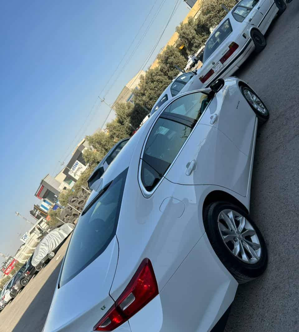 السلام عليكم ورحمة الله وبركاته
اخوان عندي هالسيارة عارضها للبيع اليوم انطخت بنفس الجاملغ وصور موجود مال الحادث
موديل ٢٠٢٣ مكاني موصل
للتواصل ع هذا الرقم ***********
