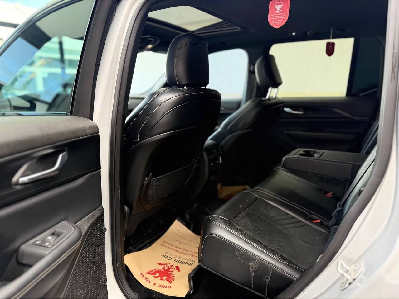 جيب كراند شروكي 5 راكب 2024 بلاك توب فول ترقيم جديد كتاب تضليل كامل ماشي 20 الف بدون صبغ ارباك سليم فقط تعديل بارد صور الضرر مرفق بجم كبس مكان أربيل شركه مصطفى كارس بيع مراوس سعر 305 ورقه للاستفسار***********/0750326500 أربيل, العراق
