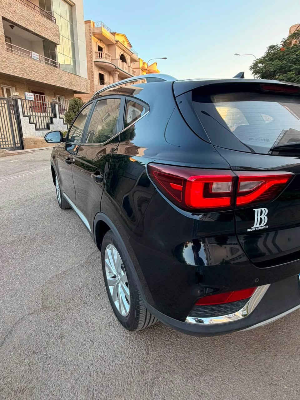 ام جي MG zs

موديل:: 2024

عداد:: 60 الف كيلو صيانات توكيل 

الفئه التانيه كمفورت $ ٢ ايرباج $ فرامل ABS $ چنوط $ طاره مالتي ومثبت سرعه $ شاشه $ كاميرا خلفيه.

الحاله:: فبريكا بالكامل 

رخصه:: سنه $ مرور:: شبرا

المعاينه:: 6 اكتوبر

للتواصل: 01021035260 السادس من اكتوبر, الجيزة


**إذا كنت صاحب هذا الإعلان وتريد حذفه لأي سبب، رجاءا أرسل رسالة إلى الدعم الفني**
