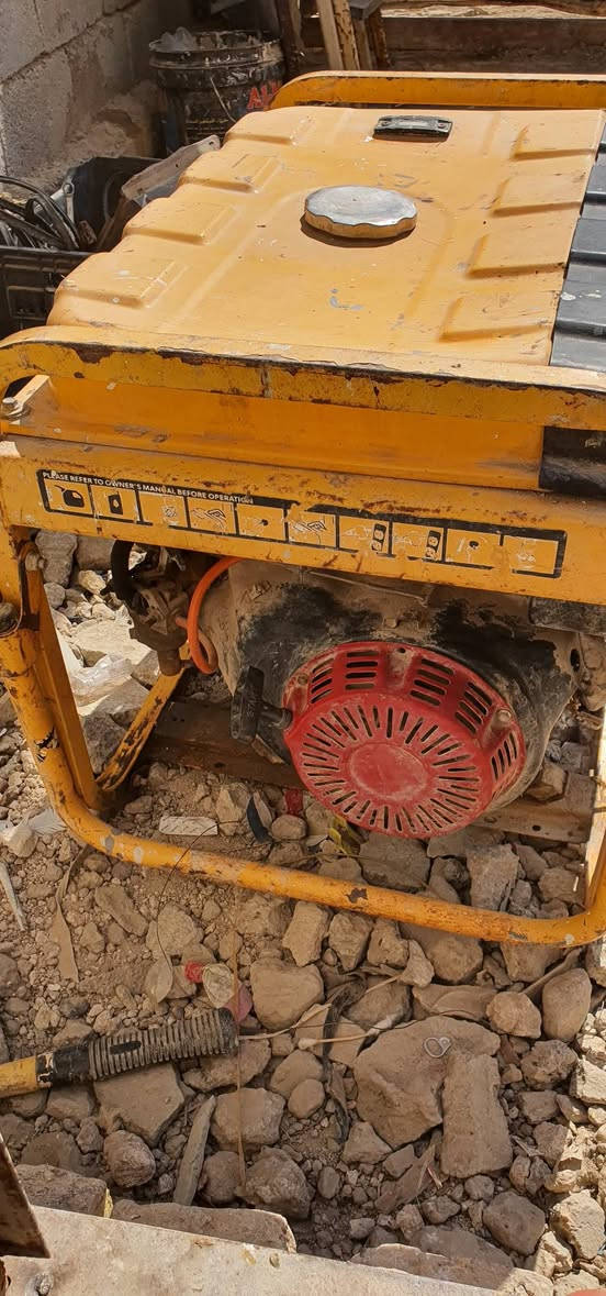 سلام عليكم مولده للبيع 30انبير شغاله مكان نجف كوفه رقم ***********
