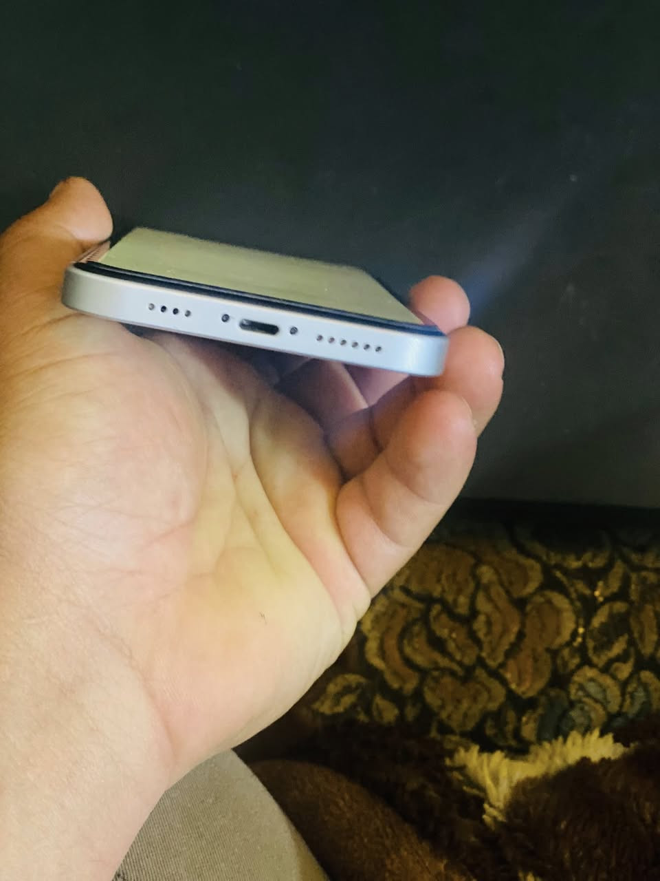 سلام عليكم جهاز 11عادي محور 17برو ذكره 128بطاريه 100 معلايه جهاز كلش نضيف مثل ما واضح عدكم  مكان بابل المشروع سعر 250وبي مجال للتوصيل..*********** تصل ع الخط واتساب موجود كذالك
