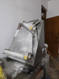 غراض مطعم كامله  للبيع 07735938328