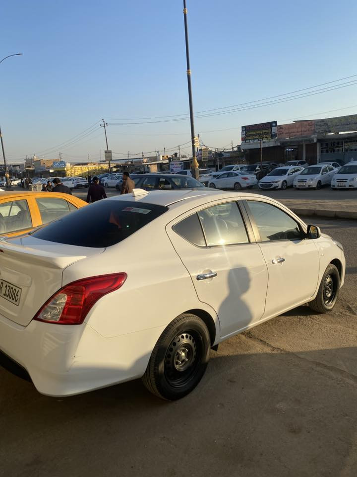 السلام عليكم 
صني هندي بليته زرگه 2024 كفاله عدا جاملغ امامي ايسر 
بارد وبي رش صبغ ماشيه 45000km
12800$ وبيها مجال حگ الجيه 
العنوان ميسان العماره 
***********
