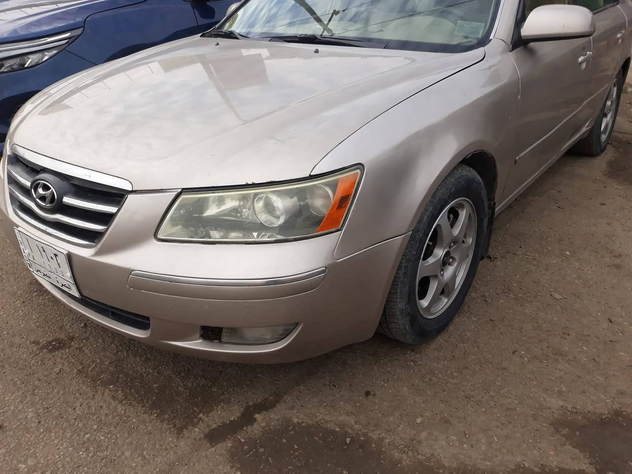 سوناتا ٢٠٠٧ وارد امريكي مصبوغه حزام 
محرك ٢٤٠٠ تبريد ثلج 
رقم بصرة 
سعر ٩٥ 
***********
