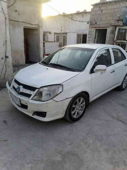 سياره جيلي للبيع ٢٠١١ نضيفه للبيع مكفوله رقم بغداد خصوصي تبريد ثلج تخم تاير جديد تحويل ثاني يوم سعر٣٥ وبيه مجال مكاني سلمان باك المدائن ***********
