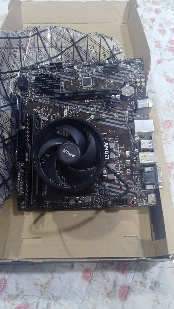 السلام عليكم
للبيع  300  الف
r5 3600x
Rx580 8g المراوح مكسره تكدر تشتريهن من الصناعه او تخلي مروحه خارجيه
8g ram
M.b 520m pro
Hdd 500
256 ssd
بدون كيس قطع فقط


**إذا كنت صاحب هذا الإعلان وتريد حذفه لأي سبب، رجاءا أرسل رسالة إلى الدعم الفني**