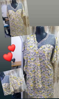 ملابس • بدون تفاصيل