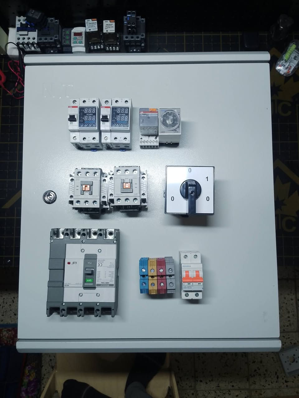 بورد ATS خطين


**إذا كنت صاحب هذا الإعلان وتريد حذفه لأي سبب، رجاءا أرسل رسالة إلى الدعم الفني**