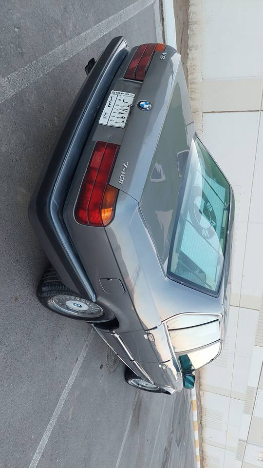 رجائا رجائا اقرء المنشور قبل لتتصل السلام عليكم الحلال للبيع طبعا ماكو داعي احجي علنضافه الصور تحجي سياره بلاد واحلى من الصور واكو فديو للسياره يوضح نضافتها وارد خليجي موديل 93 بجم عريض محرك مسكر كير تمساح فول مواصفات  بدون ضربه او خياس او تبديل مصبوغه جماليه فرن درجه اولى وعندي صورها قبل الصبغ جانت جارده فقط مكفوله من الطعجه والشخط  تبريد قطعتين وي السويج كشنات دبل كمبيوتر دبل جكمجه حداديه جديده امامي خلفي مكينه لاتنقيص ولا تبخير كير تمام حماوه ماكو للعلم السياره جديدا جدا واحلى من الصور بعد واكو فيديو بلتعليقات يوضح نضافه السياره بدون خاص رجائا اسأل علعام واجاوبك او اتصل على *********** اذا ماعندك رصيد اتصل وتساب السعر مناسب علق تم يوصلك والشراي يجي ومارجعه للعلم السياره جديده بلنسبه الاخواتها
