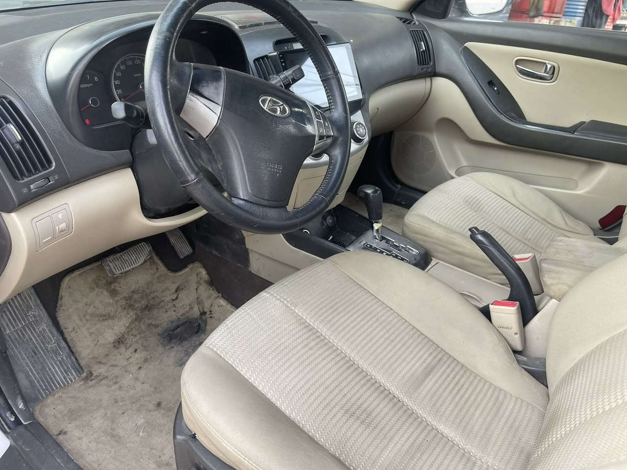 النترى 2010 خليجي راعيها ابو السنويه متوفي يعني ماتتحول بس وكاله اسويلك خاصه ام الصوره ملزم وياك بوكاله فقط مكاني بغداد السياره راعيها سكنه اربيل ميت وبيها قسام شرعي قاصرين مابيها تحويل زوجه المرحوم تسوي وكاله خاصه 
السياره الف دينار مااذب عليها كير مكينه تخم تاير باتري جديد صدر كلها جاهزه ترايك للموصل سعرها 70 بيها مجال قليل
مكاني بغداد


**إذا كنت صاحب هذا الإعلان وتريد حذفه لأي سبب، رجاءا أرسل رسالة إلى الدعم الفني**