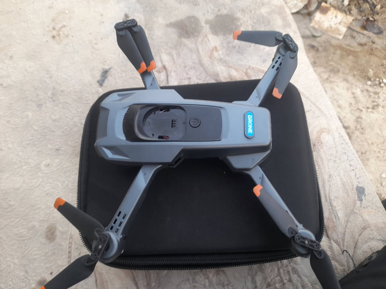 ب٥٠ وبيهه مجال مكاني الحله جديده مامستعمله بس شغلتهه وضميتهه بطاريه فول كامرات وليزر
الاستفسار *********** اتصل وبيك خير ودلل
