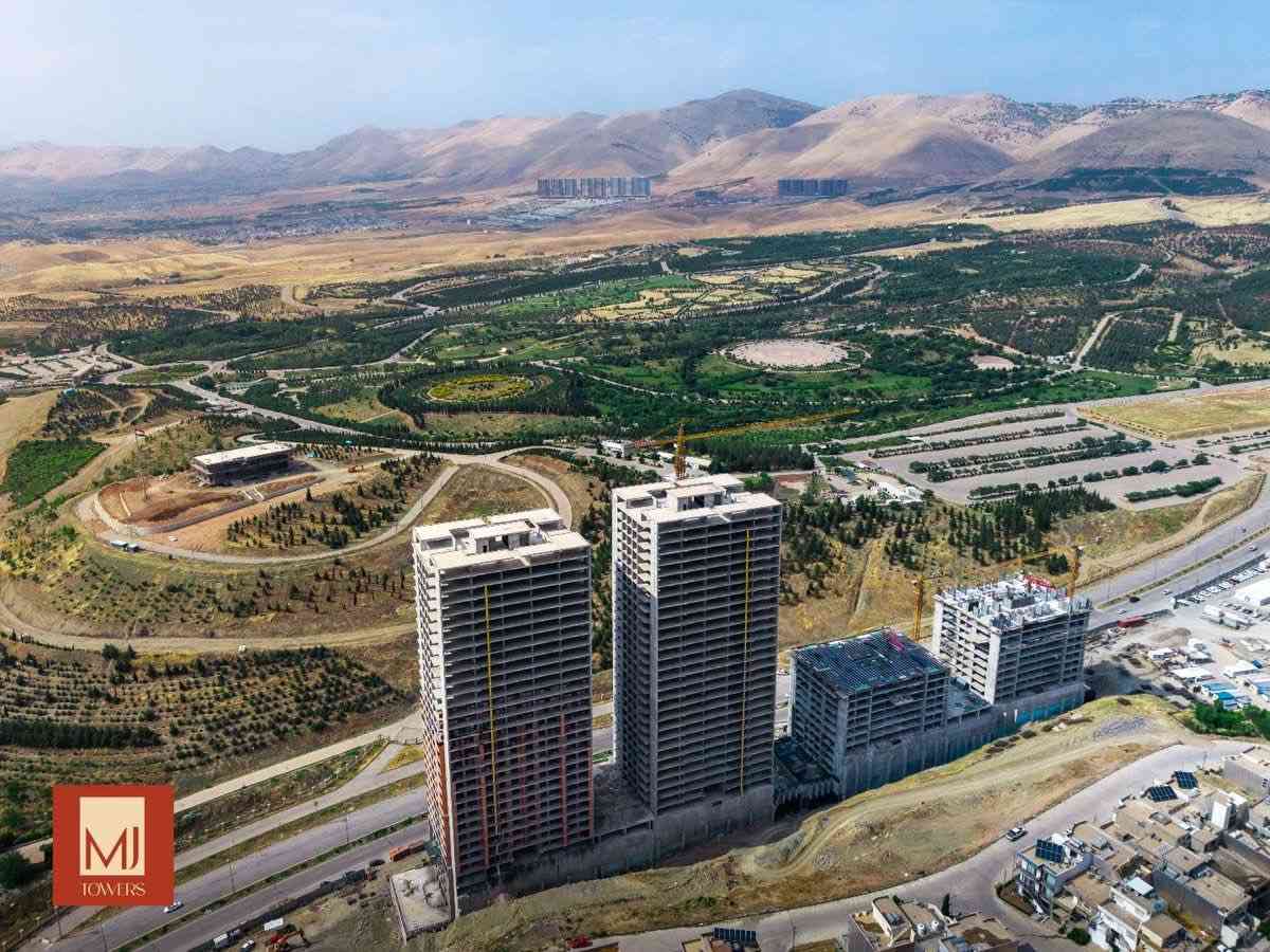 لە ئێم جەی تاوەرز متمانە و داهاتوویەکی سەقامگیر بنیات دەنێین، بەردەوامیی کارکردن وایکردووە ھەموو رۆژێک گۆڕانکاری و پێشکەوتنێکی نوێ ببینن.
 
📍 ناونیشانی ئۆفیسی فرۆشتن: سلێمانی،  پارکی ھەواری شار، ئۆفیسی سەرەکیی ئێم جەی ھۆڵدینگ.
📞 پەیوەندیکردن: *********** – ***********
 
ئێم جەی تاوەرز، خۆشگوزەرانییەکی نوێ بۆ شار.
 
#وەبەرهێنان #خانووبەرە #ئێمجەی_تاوەرز #کوردستان #سلێمانی پارکی_ھەواری_شار موڵک

