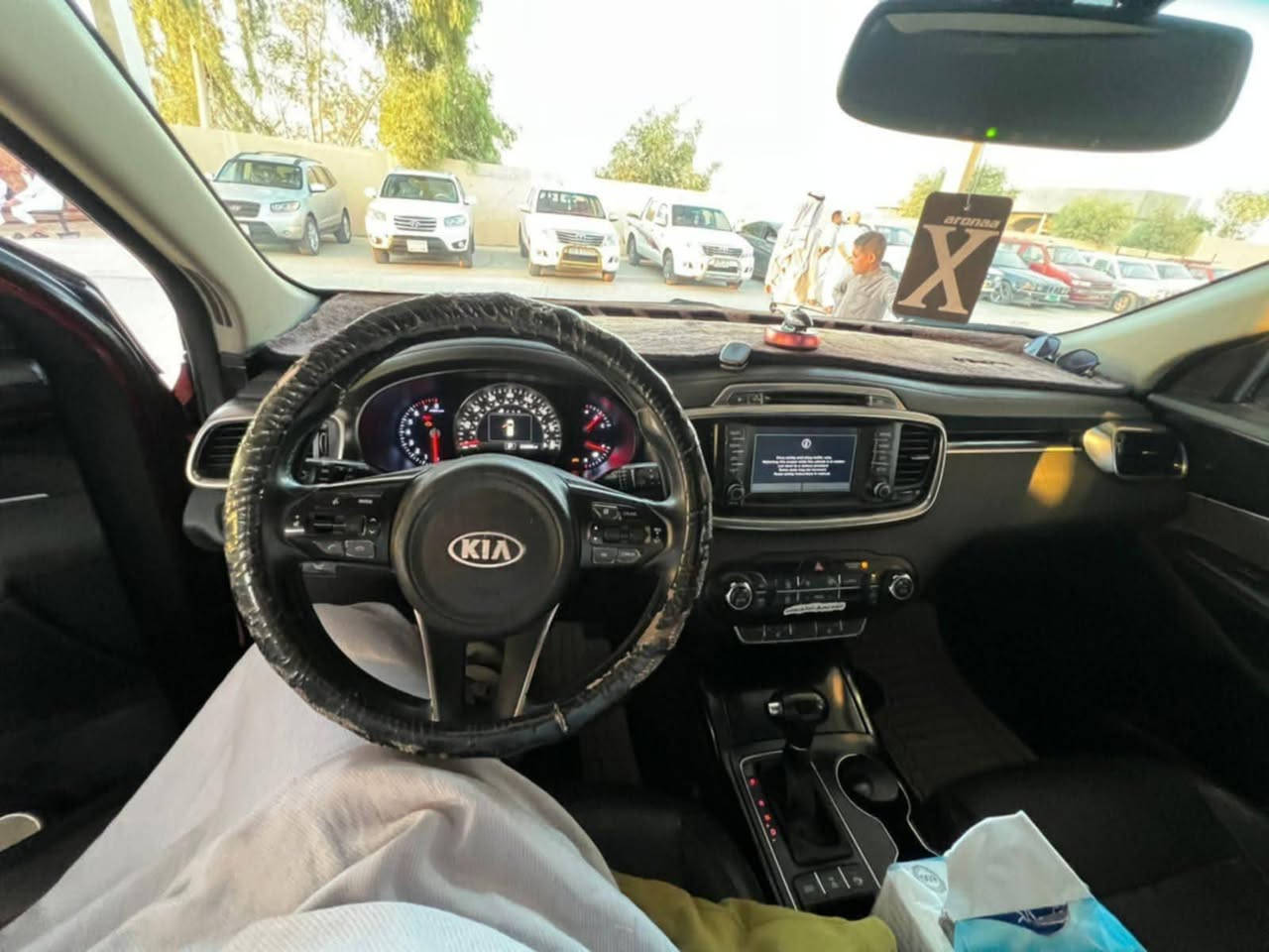 تحيا طيبه
#للبيع
سورنتو وارد امريكي بأسمي
موديل18مواصفات EX
رقم اسليمانيه
ضررها شبر بل جاملغ وبنيد مبدل بدون دواخل
7راكب
محرك٦
كامره دواره
اشارة ترحيب 
تسغيل عن بعد
كشنات كهربائيه تدفئه
رادار  خلفي جانبي فول حساسات
بيها بعد هواي مواصفات
السعر المطلوب 190بيها مجال ملاحضه يرهم مراوس بسياره عاليه موديل ١٤، ١٣، ١٢،
هاتف***********
