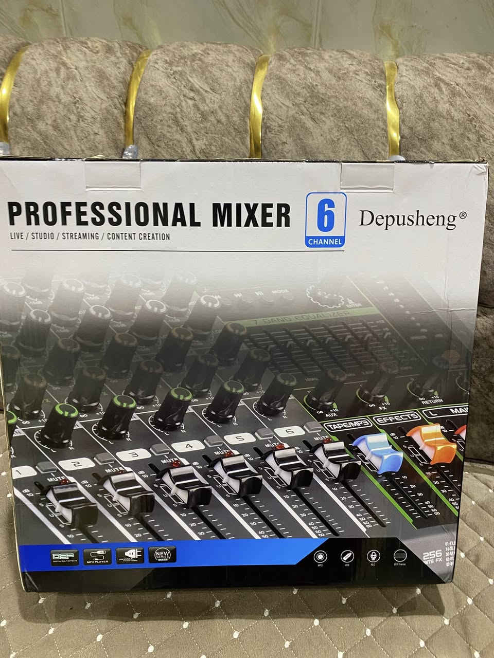 مكسر ٦ جانل جديد بالكارتون كامل ملحقات
٧٥ ألف قفل الحجز خاص توصيل لكل المحافظات


**إذا كنت صاحب هذا الإعلان وتريد حذفه لأي سبب، رجاءا أرسل رسالة إلى الدعم الفني**