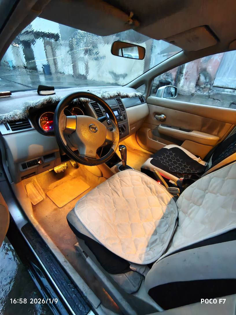 نیسان تیدا 2008 بۆ فرۆشتن 90مەجالیشی برایانەیی تێ دایە رەقەم سنەوێ نویێ هەتا2030 غاز و بەنزینە تەقەو رەقە بەشەرت هەموو شتی مەزبووتە مەسرەفی تێدانیە  هیچی نیە تەنها کالبونەوەیی هەیە بەناویی خۆمە*********** أربيل, العراق
