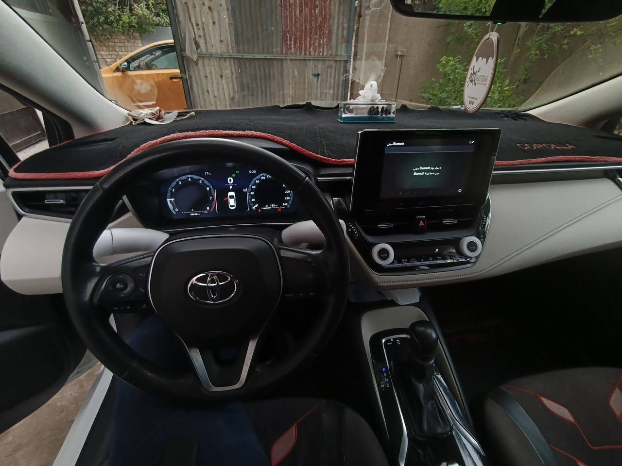 السلام وعليكم للبيع كورلا خليجي ساز
عداد  48448km بيها بارد جاملغ يمنه سونار جديد مواصفات عاديه بدون فتحه  العنوان بغداد 
***********
