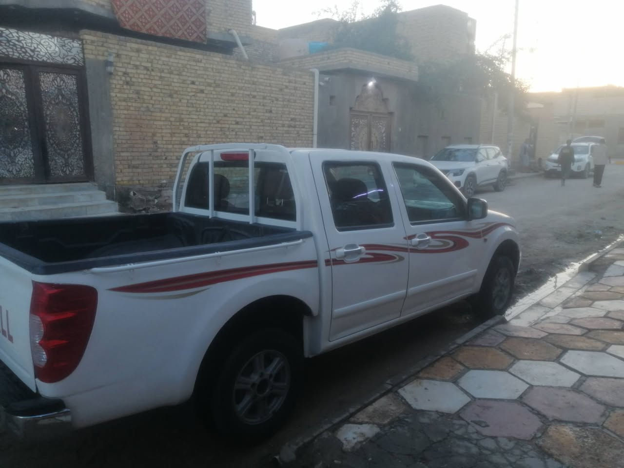 سلام عليكم 
 بيكم كريت ويل مديل 13 حلوه السياره جاهزه كير مكينه حداده صارله سبوع مسوينه كله جديد  مامطلوبه ولا ربع رقمه ذي قار الون ابيض اليريد يتصل ***********
