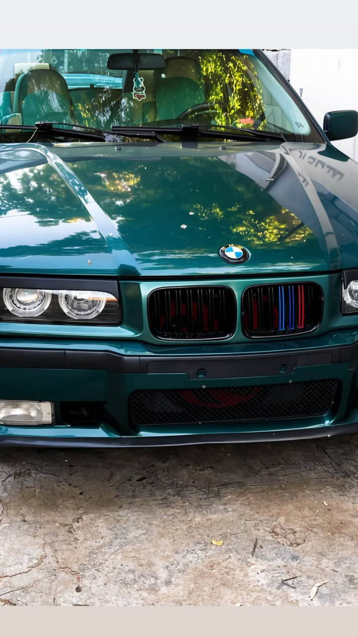 السلام عليكم بي ام e36 325i 1992
اوتوماتيك ارقام جديدة هزة جديدة سنوية باقيلها قليل 
من انظف بي امات بغداد
كفاله صبغ فقط جمالية 
🔋كير محرك بلاد
🔋تبريد ثلج 
🔋رقم بغداد مكانها بغداد الصالحية 
🔋تايرات جدد ويالة اصليات رياضي
🔋مازدات سوارات نشرات تحكم من التليفون الوان هواي ونشرات جدد
🔋دوشمة جلد فيروزي تخبل والبلاد بيجي هم جلد
كل كلام قليل بحقها اي نقص مابيها فقط ملاحظات بسيطة رايدها مراوس بسيارة اشتغل بيها خصوصي فقط وانطي فرق او اخذ فرق حسب السيارة والنظافه
السيارة ما تعجبك صعد المنشور بالصلاة على محمد والله يرزق الجميع ان شاء الله❤️
***********
