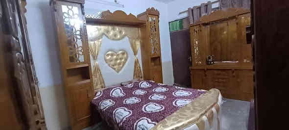 غرفة نوم نظيفه حيل بعدها بنايلونها فصال شغل عراقي خشب رقم 1مع دوشك سعر 900شراي اتصل  علي رقم غير متواجد ع فيس ***********
