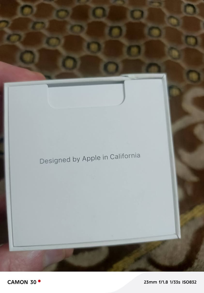 ايربود جيل الرابع بهذا الشكل الي تفيده ينطي سعر وبالعافيه عليه


**إذا كنت صاحب هذا الإعلان وتريد حذفه لأي سبب، رجاءا أرسل رسالة إلى الدعم الفني**