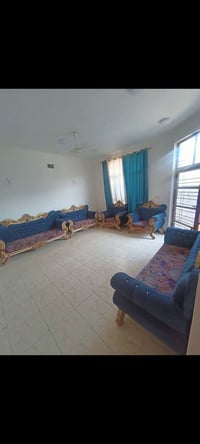 ١٠ مقاعد • ثقيل جدا • تسكام