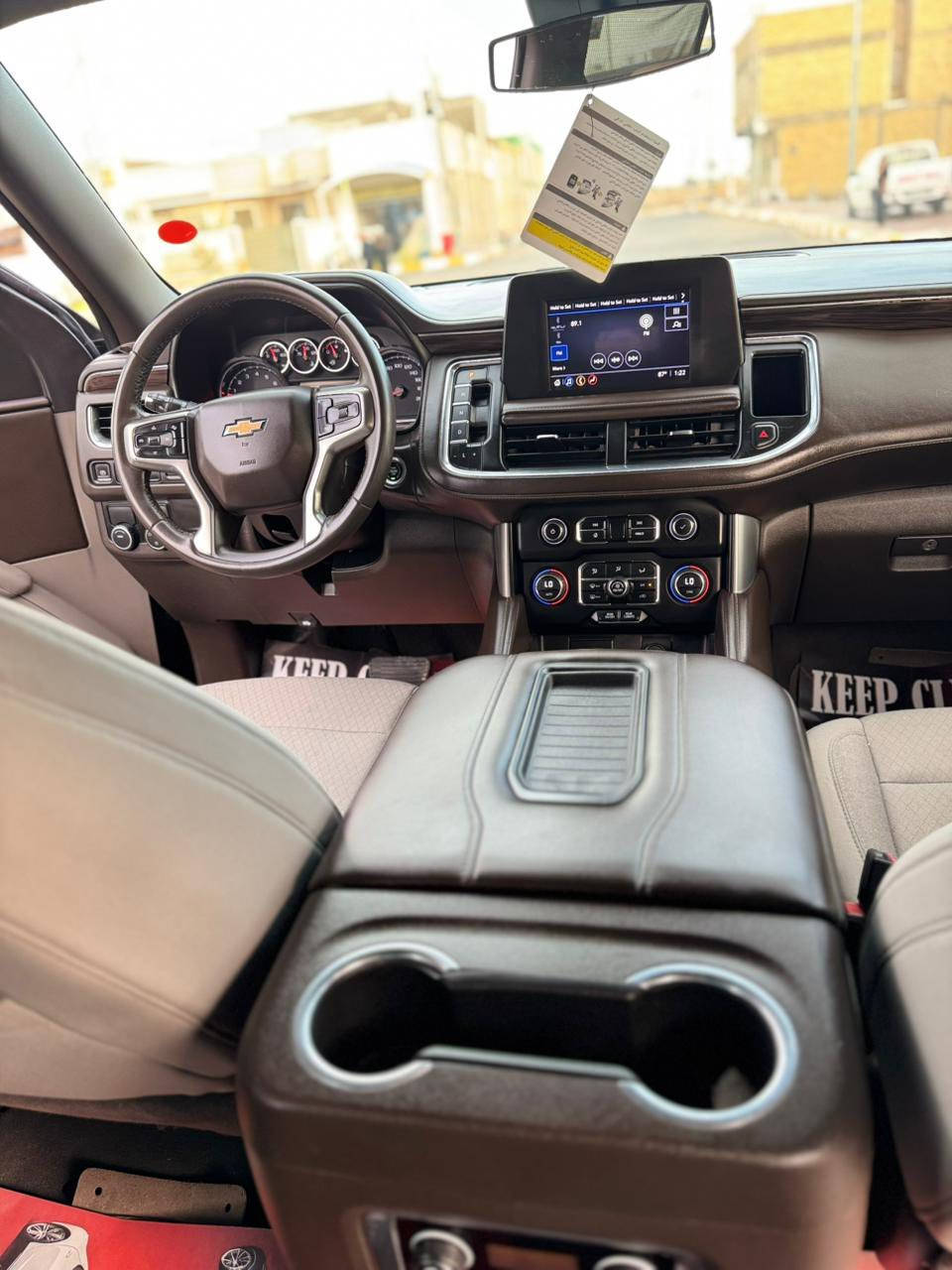 للبيع تاهو 2023 خلجي كفاله LS ماشيه 50 الف رقم بغداد دولي بسمي سياره محرك كير حداده تخم تاير كله جديد وجاهزه اي نقص مابيه مكان سياره الناصريه ***********
