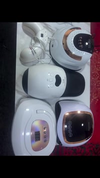 أغراض أظافر ورموش للبيع كلها مواد روسيه اصليه وجديده ١٠٠٪ بسعر مناسب ل...