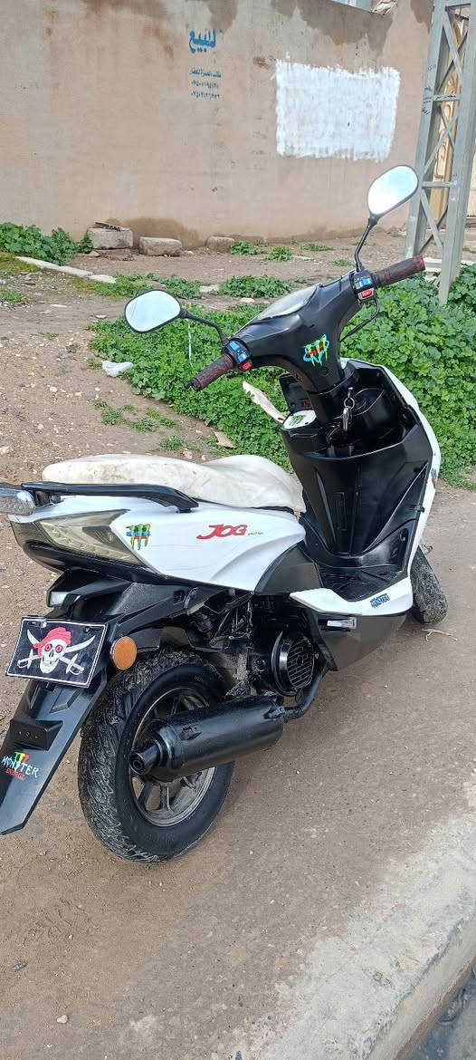 ماطور Fsللبيع نضيف كلش سعر 400بي مجال شراي  يتصل على رقم 👇
***********
