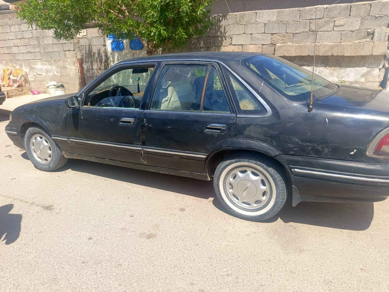 للبيع برنس دايو سياره حلوه خير من الله مديل 94السعر 18$وبيها مجال قليل مكاني ديالى بلدروز الستفسار على الرقم ‏‪***********‬‏
