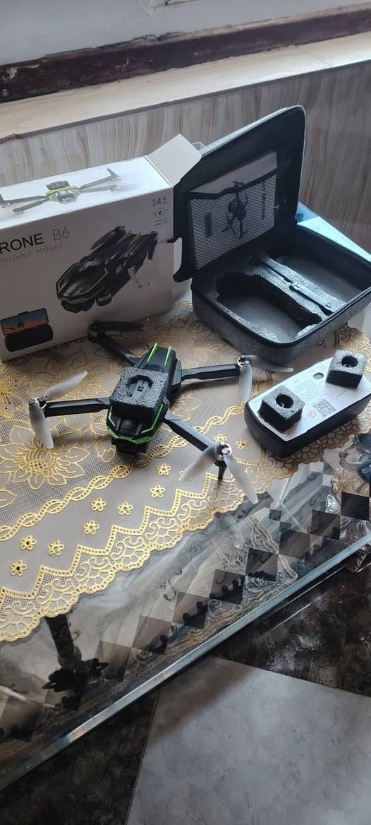 درون B6
كامره فول HD عاليه الدقه
محركات برشلز
دبل بطاريه
عوده تلقائيه عنده فقدان الاشاره
وضع تثبيت الارتفاع
التحكم بلاشاره
التتبع الذكي
ارتفاع ١٥٠ متر
مدى ٥٠٠ متر
السعر ٤٠ الف *********** وات ساب يوجد توصيل
