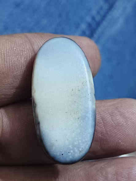 السلام عليكم احجار للبيع كلهن شلع ب40 الف يوجد توصيل ***********
