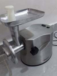 مكينة ثرم • جديدة • قليل استعمال
