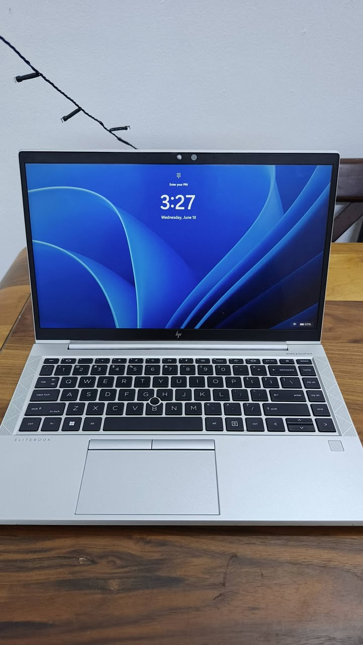 السلام عليكم
لابتوب hp elitebook 845 g8
ryzen 7 pro 5850u
ram 16gb
ssd 256gb
gpu: amd
الشاشة ١٤ لمس
بطارية اربع ساعات
مراوس مع لابتوب كيمنك
مكاني الموصل


**إذا كنت صاحب هذا الإعلان وتريد حذفه لأي سبب، رجاءا أرسل رسالة إلى الدعم الفني**