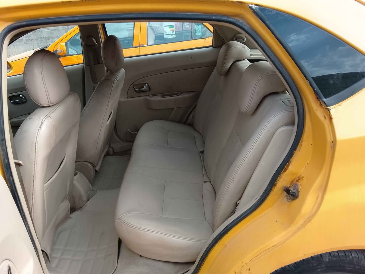 شيري فلاوين موديل 2013 كير محرك تمام حداديه جديده كهربيات كله شغال سماعات اربع شغالت دينمو باتري سلف جدد باور ريشه تايرات 4 جدد راعيه موجود يمته ماتريد حول غرمات مصفره هيئه مصفره سنويه منتهيه 2025 سياره حره جام يصعد وينز تبريد يرادله غاز وبوري بي ليك اندل مكانه مكاني تنومه شارع الإطفاء رجنآ لحد يكسر بسعر ***********,,*********** البصرة, العراق
