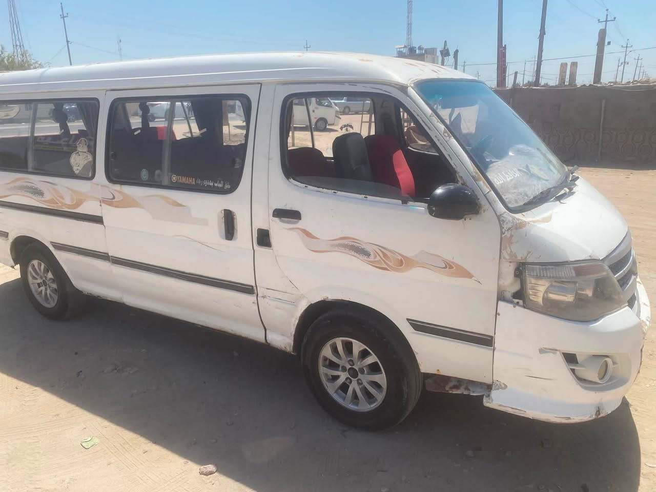 سلام عليكم من رخصت مدير الكروب فتون مديل ١٤للبيع مكينه وكير صالي ٣تيام من شادهن حداديه جديده قفل قفل ٢٢متوفر واتساب ***********
