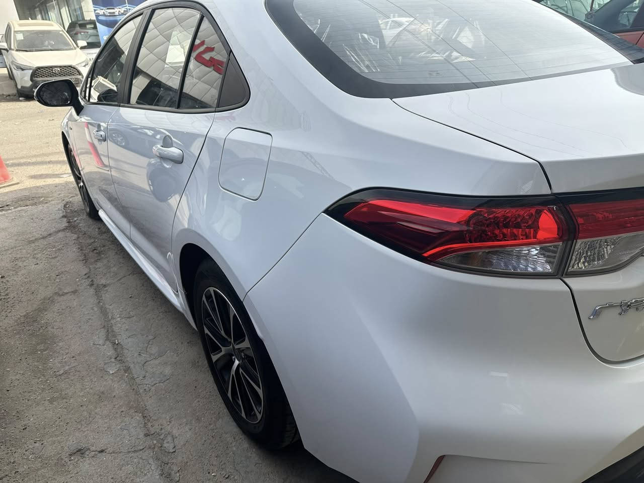 ‏سلام عليكم كوريلا هايبر موديل 25 سيارة جديدة على وضع الشركة ماشية 30,000 تحويل مباشر كشنات مخمل مواصفات معروفة فتحة سقف عنوان حي جهادسيارة بيهه بارد باب الصدر شبل السعر 145 هاتف ***********
