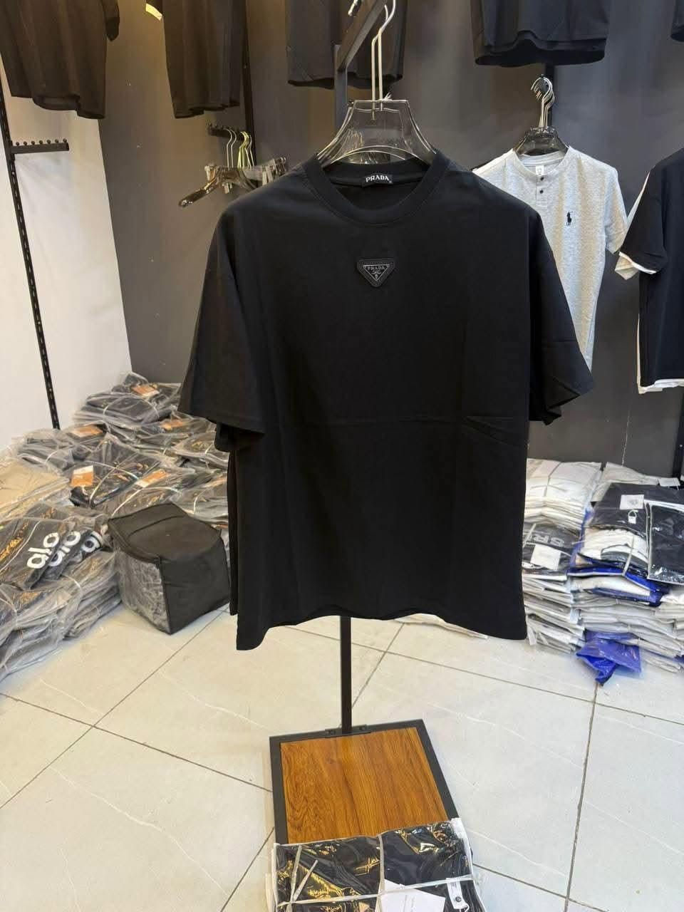 بدي تركي براده  هاف 
خاميه زيده درجه اولى 
سريه 5 قطع M //3 XL
سعر القطعه ب 7
الشد 10 قطع 70 الف


**إذا كنت صاحب هذا الإعلان وتريد حذفه لأي سبب، رجاءا أرسل رسالة إلى الدعم الفني**
